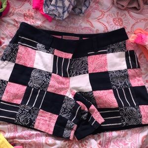 vineyard vines patched shorts